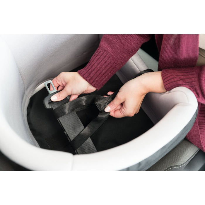 Autositz, schwarz/grau